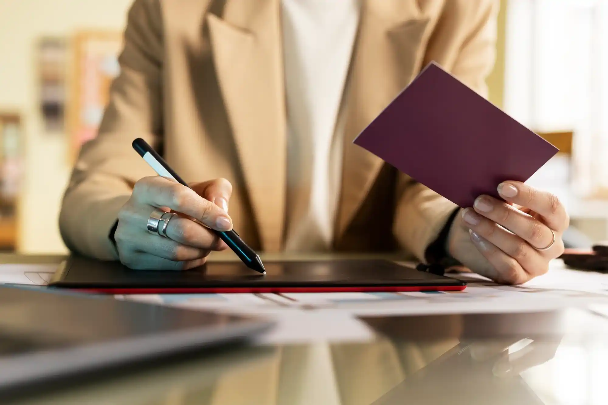 como solicitar permiso de trabajo en España
